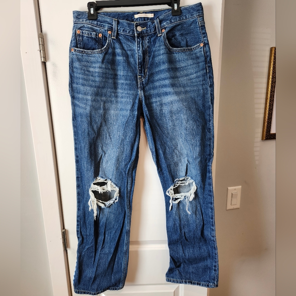 Levi Low Pro Straight Ripped Jeans Size 31